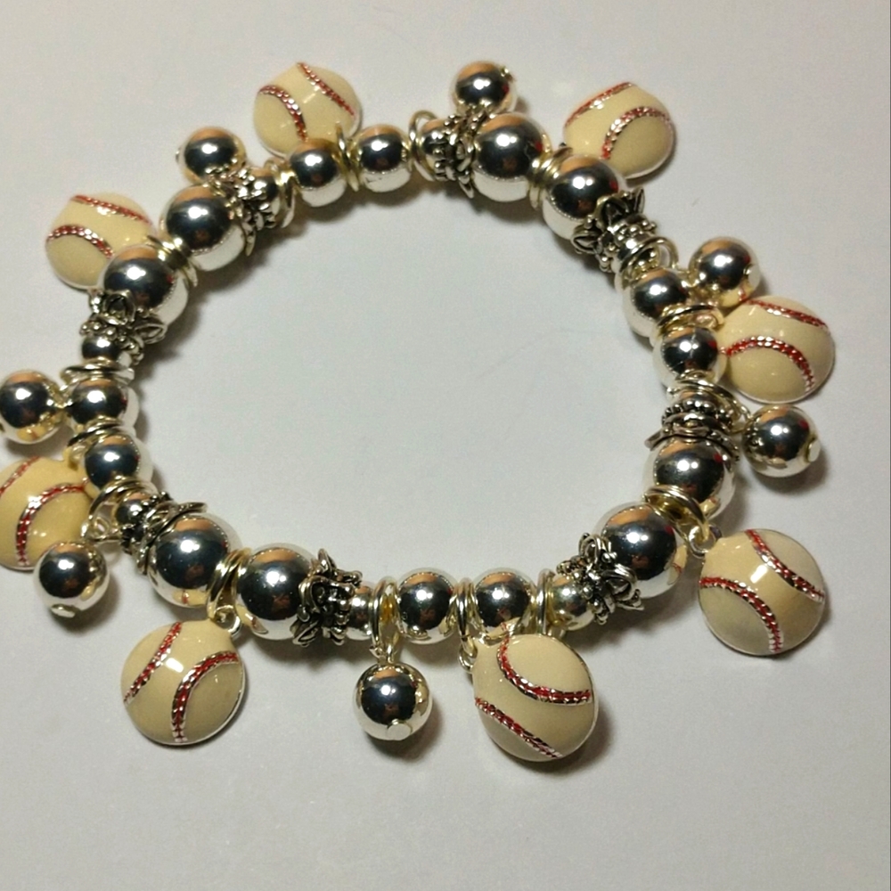 ⚾🆕Baseball Charm Bracelet Silver Beads Heavy Stretch Cord NWT